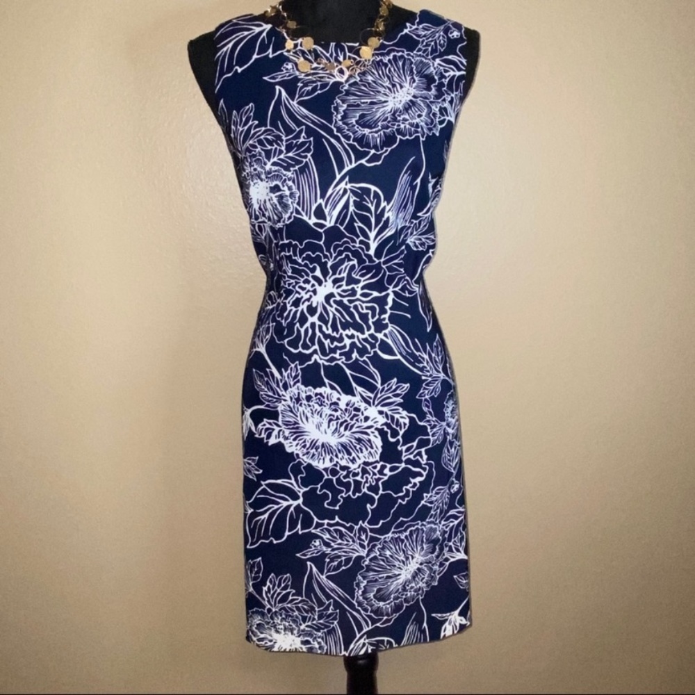 Blue and White Floral Sleeveless Dress